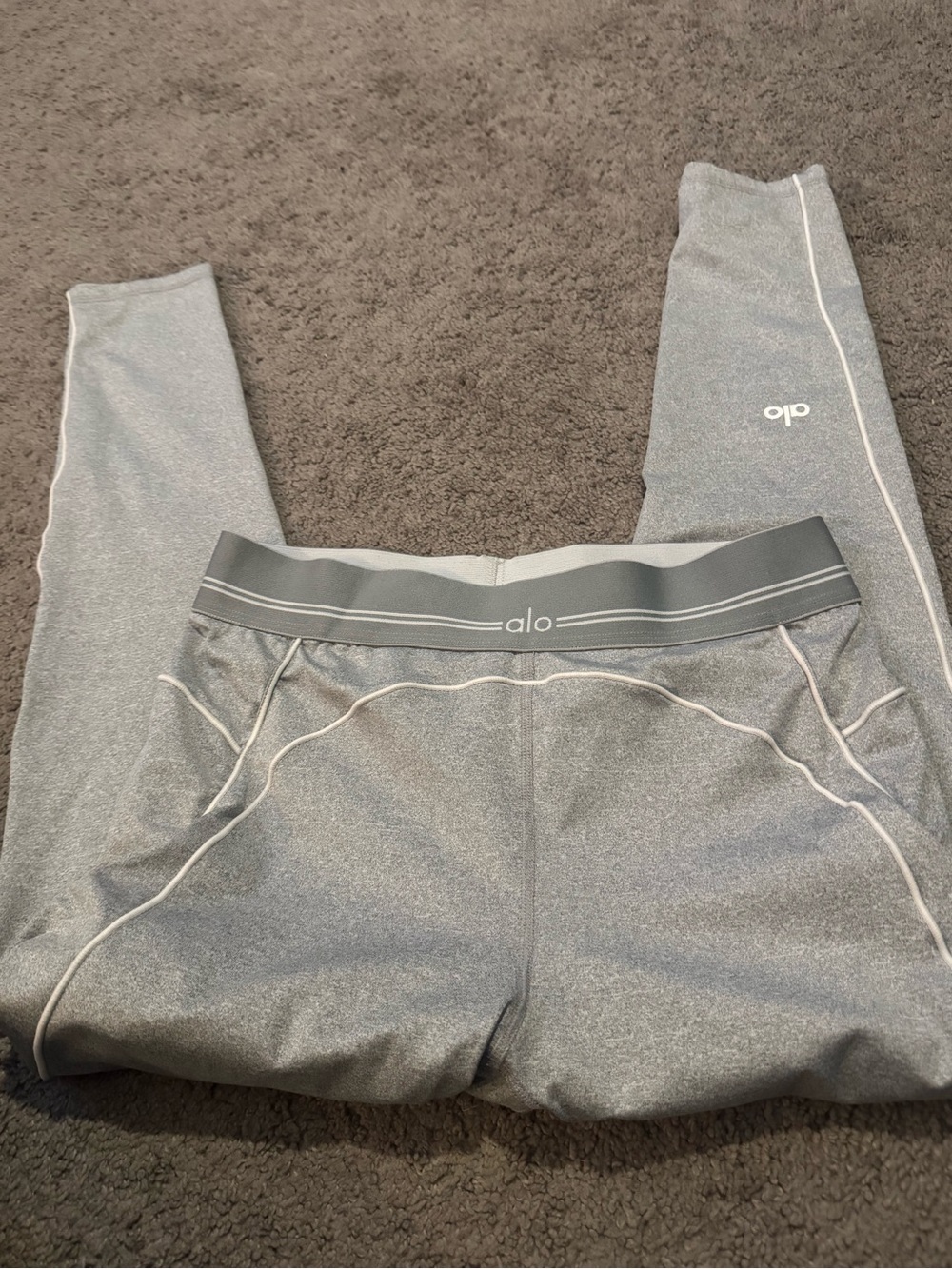 ALO Yoga Kids Gray Performance Leggings with Contrast Piping